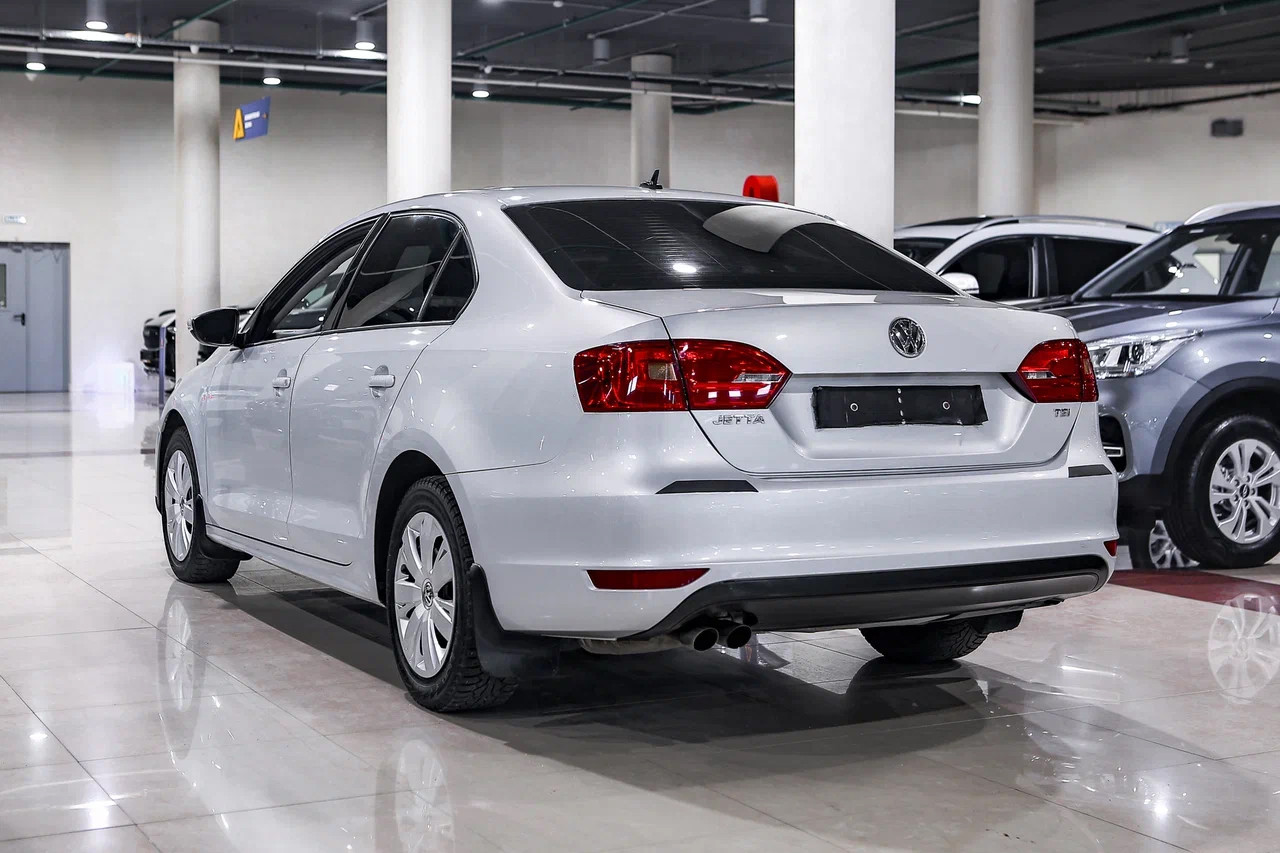 Купить Jetta с пробегом